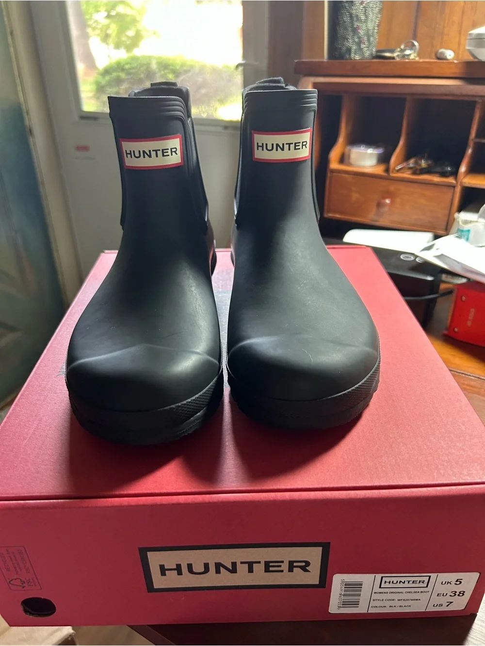 Hunter Women's Black Chelsea Rain Boots